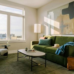 Appartement à 2 Chambres à Coucher