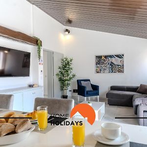 #265 Charming Villa Sam