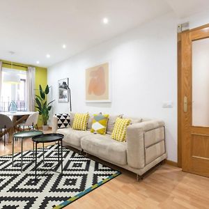 2 Bedrooms 2 Bathrooms Furnished - Malasana