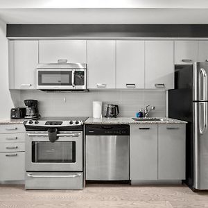 Globalstay. Burano Condos In Downtown Toronto