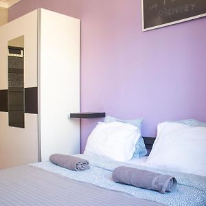 Chambre Budgétée Lit King-Size