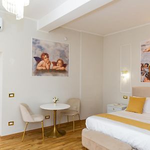 Golden Palace Luxury Guest House