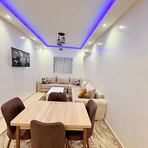 Appart Parfait N35 & Centre-Ville Family