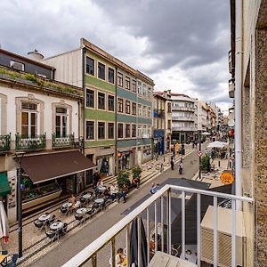 Appartement à 3 Chambres à Coucher