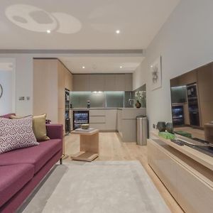 Appartement à 2 Chambres à Coucher