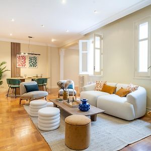 Appartement à 3 Chambres à Coucher