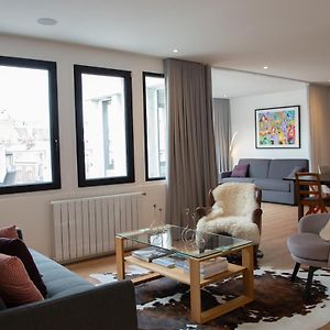 Appartement à 3 Chambres à Coucher