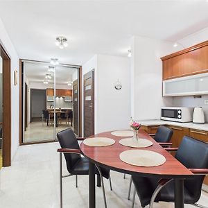 Platynowa 6 Rooms Superapart