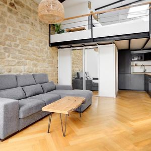 Appartement à 2 Chambres à Coucher