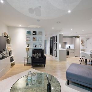 Appartement à 2 Chambres à Coucher