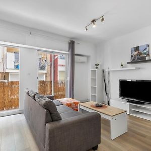 Appartement à 2 Chambres à Coucher