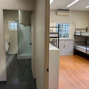 Chambre Juste Pour Hommes Dortoir