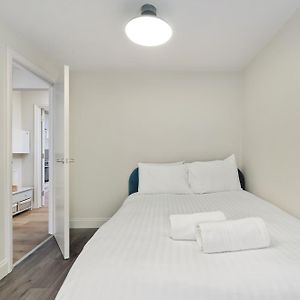 Appartement à 2 Chambres à Coucher