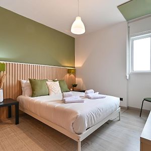 Appartement à 3 Chambres à Coucher