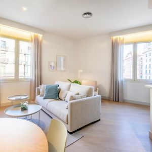 Fisa Rentals Ramblas Apartments