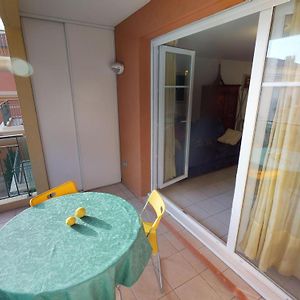 Appartement Menton, 3 pièces, 6 personnes - FR-1-196-270
