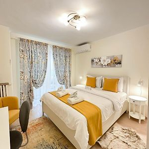 Sunrise Apartments
