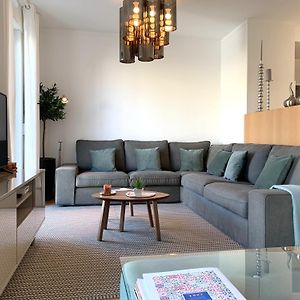 Mm1 Central Lisbon With Castle View And Free Parking!