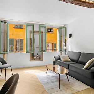 Appartement à 2 Chambres à Coucher