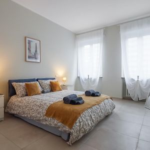 Appartement à 3 Chambres à Coucher