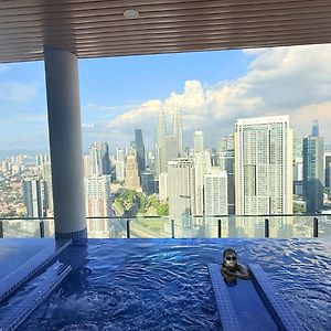Sky Pools Colony Suites Klcc