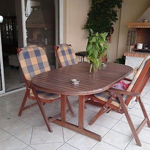 Appartement à 3 Chambres à Coucher
