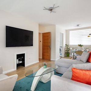 Appartement à 2 Chambres à Coucher