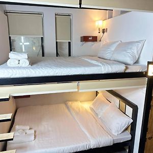 Dormitory Room Mixed