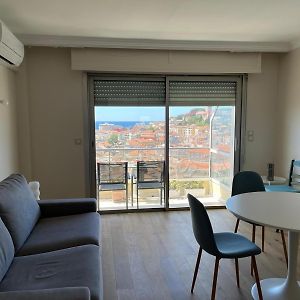 Appartement à 3 Chambres à Coucher