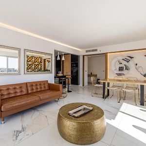 Appartement à 3 Chambres à Coucher