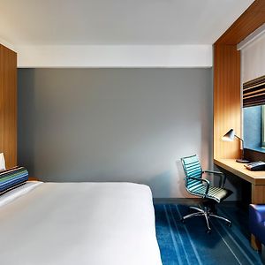 Chambre Lit King-Size d'Angle