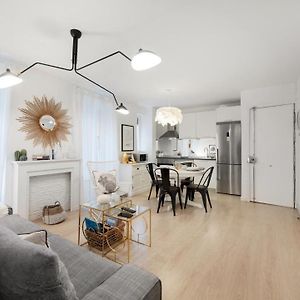 Appartement à 2 Chambres à Coucher