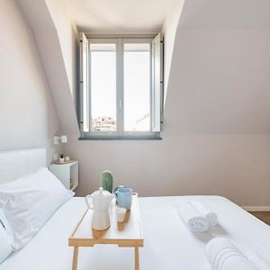Beautiful Apartment In Chinatown And Sempione