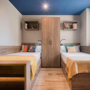 Livensa Living Studios Valencia Marina Real Hotel-Apartamento
