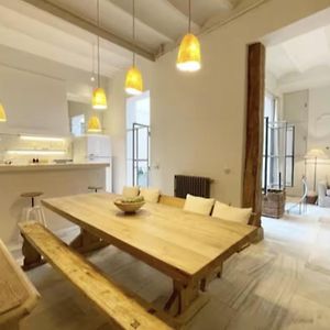 3 Bedrooms 2 Bathrooms Furnished - Malasana - Terrace - Bright In Downtown Area - Mintystay