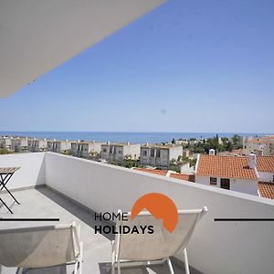 #171 Pateo 2 Flat By Home Holidays