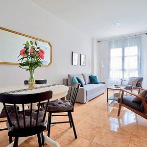 Appartement à 3 Chambres à Coucher
