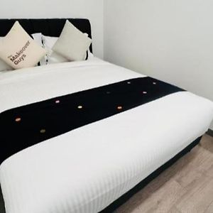 Appartement à 2 Chambres à Coucher