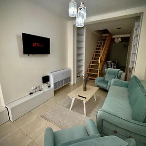 Villa à 3 Chambres à Coucher