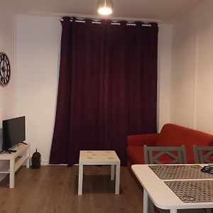 Appartement à 2 Chambres à Coucher