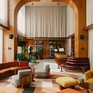 The Standard, Brussels