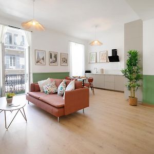 Appartement à 3 Chambres à Coucher