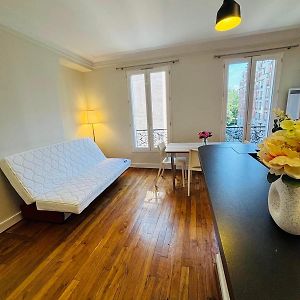 Appartement à 2 Chambres à Coucher