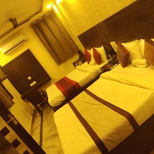 Sidhartha Stay New Delhi