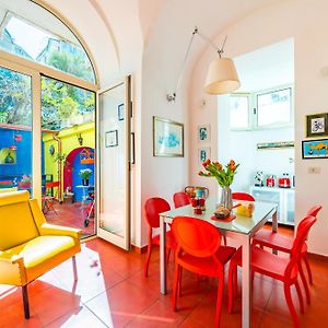 Appartement à 3 Chambres à Coucher