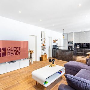 Appartement à 3 Chambres à Coucher