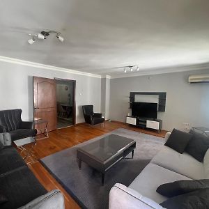Appartement Familial à 2 Chambres à Coucher
