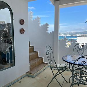 Villa à 3 Chambres à Coucher