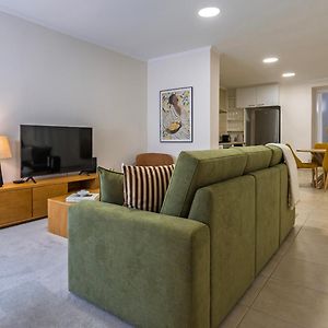 Appartement à 2 Chambres à Coucher