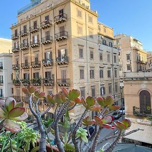 Appartement à 3 Chambres à Coucher